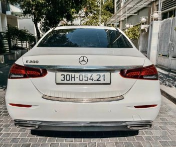 Mercedes-Benz 2021 - Lăn bánh 1 vạn 4, còn 3 năm bảo hành hãng, trả trước 500 triệu nhận xe ngay