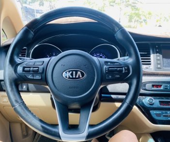 Kia Sedona 2020 - Tên công ty hoá đơn xuất 400tr