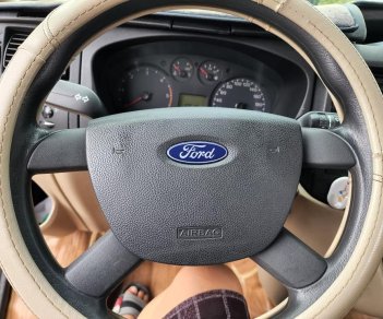 Ford Transit 2018 - Màu bạc