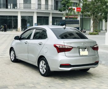 Hyundai Premio 2018 - Màu bạc, giá chỉ 345 triệu