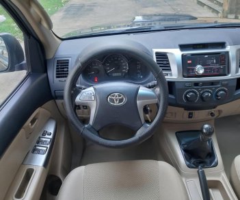 Toyota Hilux 2015 - Toyota Hilux 2015 tại 3