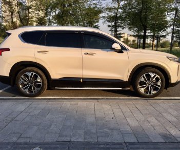 Hyundai Santa Fe 2019 - Xe màu trắng