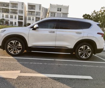 Hyundai Santa Fe 2019 - Xe màu trắng