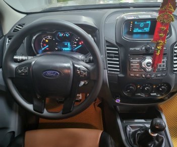 Ford Ranger 2017 - Nhập khẩu Thái Lan, một chủ từ đầu + tặng thẻ chăm xe 1 năm Otocare