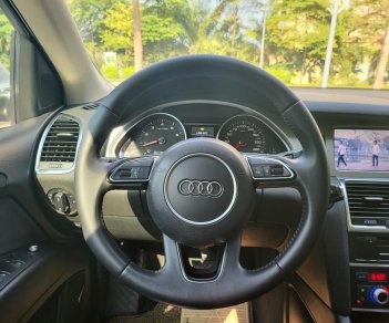 Audi Q7 2012 - Model 2013