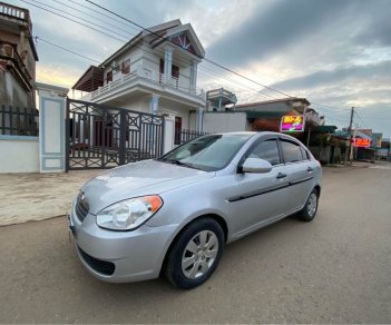 Hyundai Verna 2008 - Màu bạc, giá 128tr