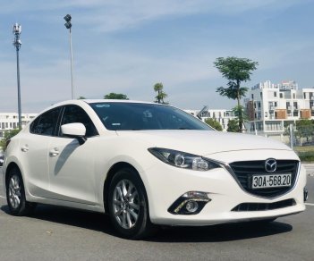 Mazda 3 2015 - Xe màu trắng