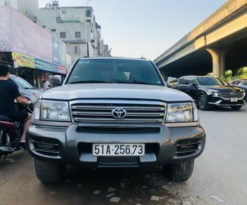 Toyota Land Cruiser 2004 - Màu ghi hồng full 2 cầu