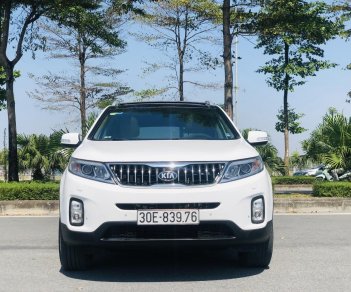 Kia Sorento 2017 - Xe màu trắng, 765 triệu