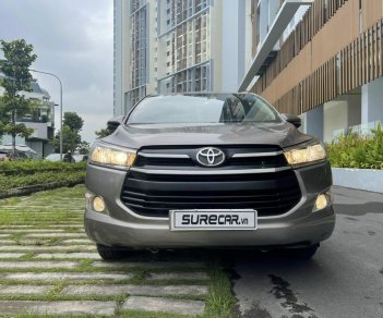 Toyota Innova 2019 - Màu xám giá cạnh tranh