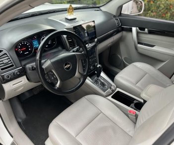 Chevrolet Captiva 2015 - Xe màu trắng