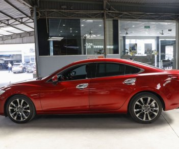 Mazda 6 2018 - Xe màu đỏ, giá 696tr