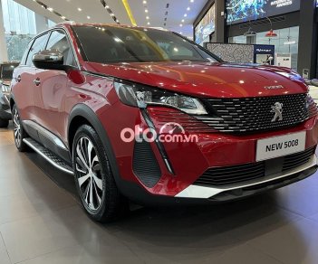 Peugeot 5008 2022 - Màu đỏ, nhập khẩu nguyên chiếc