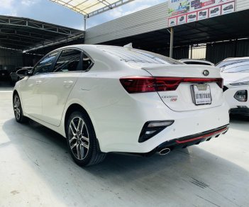 Kia Cerato 2021 - Xe lướt 2,7 vạn, màu trắng, hỗ trợ góp, đổi xe nhanh chóng