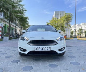 Ford Focus 2018 - Trắng Ngọc Trinh