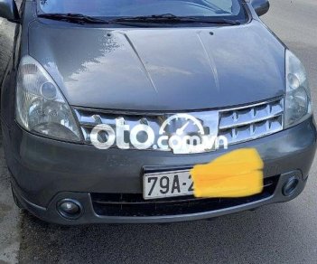 Nissan Grand livina 2011 - Xe màu xám