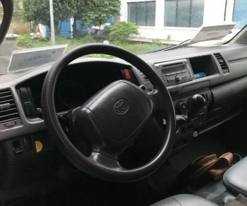 Toyota Hiace 2006 - Cần bán gấp xe giá 120tr