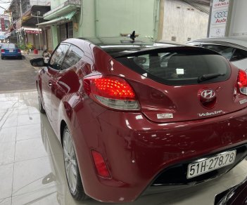 Hyundai Veloster 2011 - Cần bán xe màu đỏ