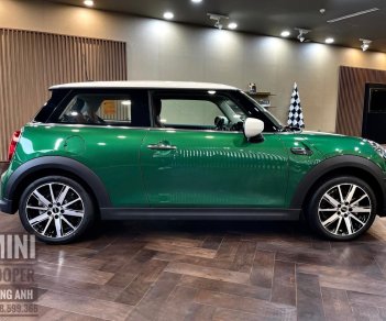 Mini Cooper 2022 - Xe mới 100% - Mới xuất hoá đơn, chưa lăn bánh - Tiết kiệm hơn mua mới 50 triệu - Nhập khẩu UK nguyên chiếc