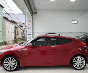 Hyundai Veloster 2011 - Cần bán xe màu đỏ