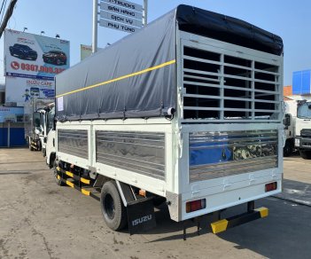 Isuzu QKR 2022 - Xe sẵn giao ngay - Tặng lót sàn, film cách nhiệt, bao tay lái, nước hoa - Lái thử trải nghiệm xe miễn phí tận nhà