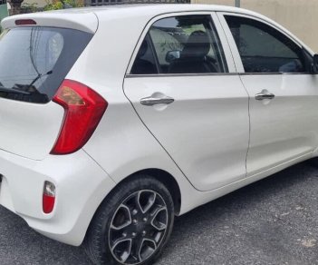 Kia Picanto 2014 - Màu trắng, xe nhập xe gia đình