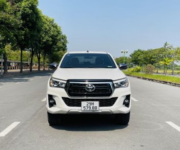 Toyota Hilux 2018 - Màu trắng, nhập khẩu Thái