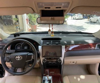 Toyota Camry 2013 - Đăng ký lần đầu 2013 còn mới, giá tốt 550tr