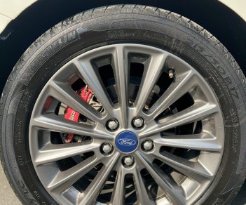 Ford Focus 2018 - Biển phố