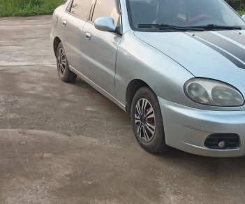 Daewoo Lanos 2000 - Xe màu bạc giá ưu đãi