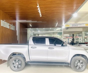 Toyota Hilux 2020 - Cam kết bằng văn bản, xe còn bảo hành