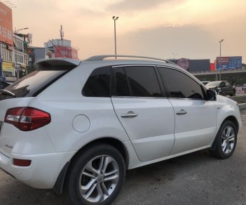 Renault Koleos 2010 - Xe màu trắng, nhập khẩu nguyên chiếc 