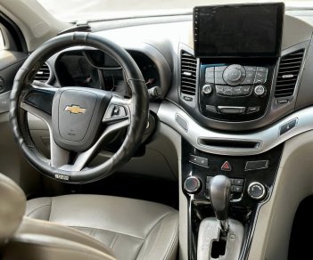 Chevrolet Orlando 2013 - Màu trắng giá hữu nghị