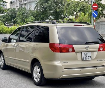 Toyota Sienna 2008 - Xe nhập Mỹ, màu vàng cát