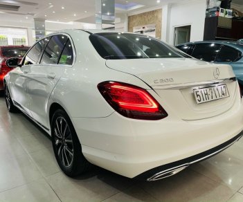 Mercedes-Benz 2019 - Cần bán xe đăng ký 2019 chính chủ giá 1 tỷ 249tr