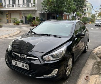 Hyundai Accent 2013 - Xe màu đen, giá 289tr