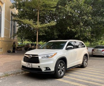 Toyota Highlander 2014 - 7 chỗ máy xăng