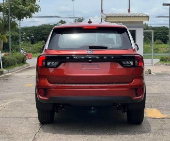 Ford Everest 2022 - Xe đang sẵn giao ngay tháng 12 tại đại lý Ford An Lạc - Western Ford