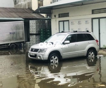 Suzuki Grand vitara 2011 - Màu bạc chính chủ