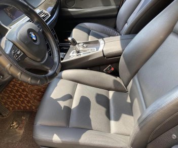 BMW 528i 2017 - Màu trắng, nhập khẩu