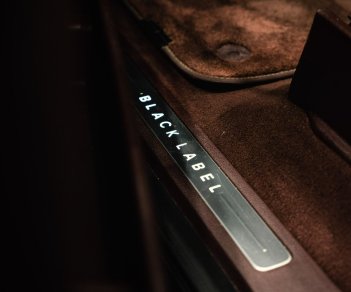 Lincoln Navigator 2018 - Màu đen, xe nhập