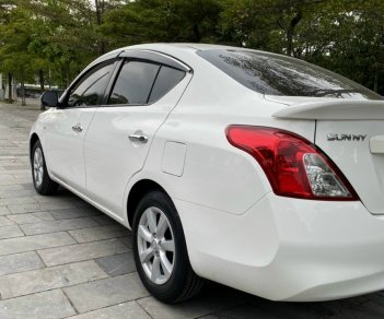 Nissan Sunny 2015 - Số tự động, về thủ đô không mất 20tr tiền biển