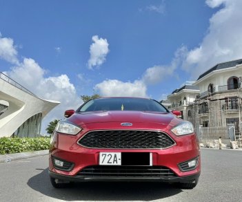 Ford Focus 2018 - Màu đỏ