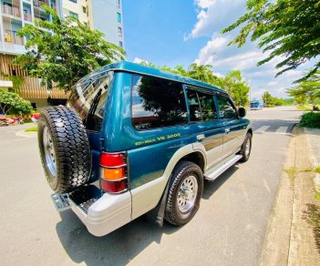 Mitsubishi Pajero 2001 - Bản V33 đẹp xuất sắc, giá chỉ 180 triệu