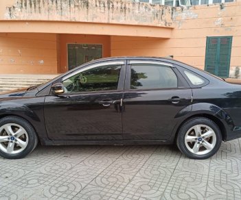 Ford Focus 2011 - Xe màu đen số sàn giá hữu nghị