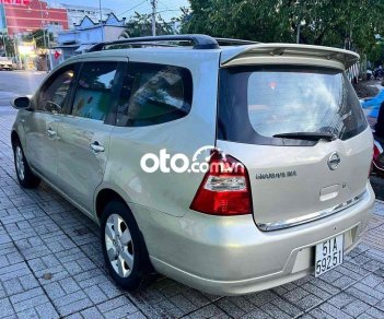 Nissan Grand livina 2011 - 7 chỗ số tự động êm ái