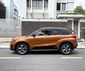 Suzuki Vitara 2016 - Màu cam cháy đỉnh - Xe nhập khẩu nguyên chiếc - Nội thất còn mới nguyên