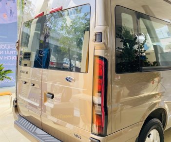 Ford Transit 2022 - Sẵn xe, giao tháng 1, giá siêu tốt, tặng cửa điện. Hỗ trợ làm biển HN, biển vàng, tem HĐ, làm cải tạo van 3,6 chỗ