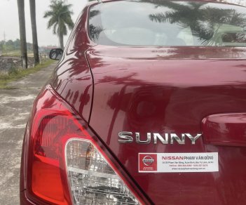 Nissan Sunny 2013 - Nissan Sunny 2013 số tự động