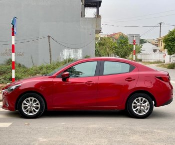 Mazda 2 2019 - Xe màu đỏ